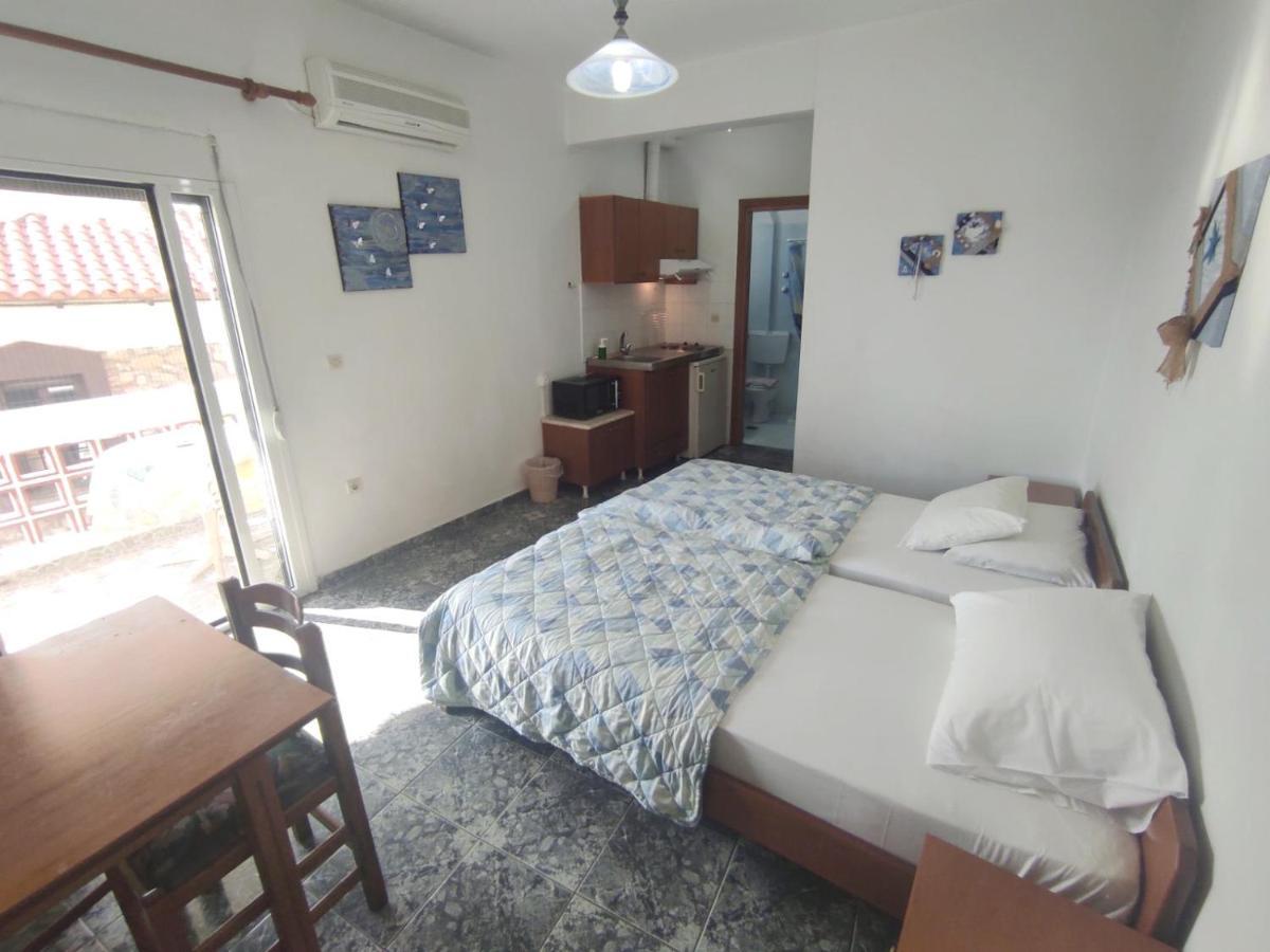 Peristerianos Apartments Νέα Σκιώνη Εξωτερικό φωτογραφία
