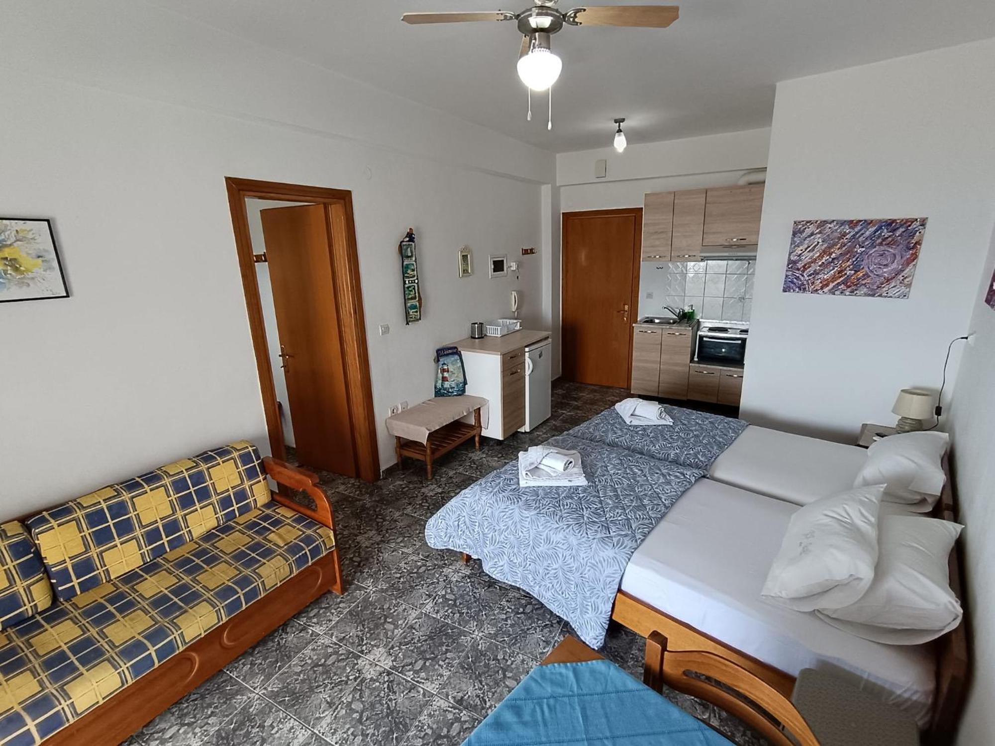 Peristerianos Apartments Νέα Σκιώνη Εξωτερικό φωτογραφία