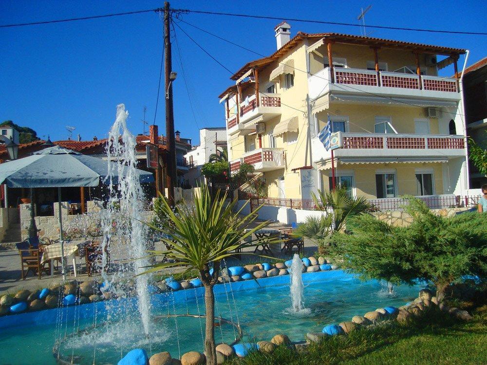 Peristerianos Apartments Νέα Σκιώνη Εξωτερικό φωτογραφία